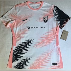 Nike Los Angeles Angel City Soccer Jersey DV6902-101. Women’s Sz: SML